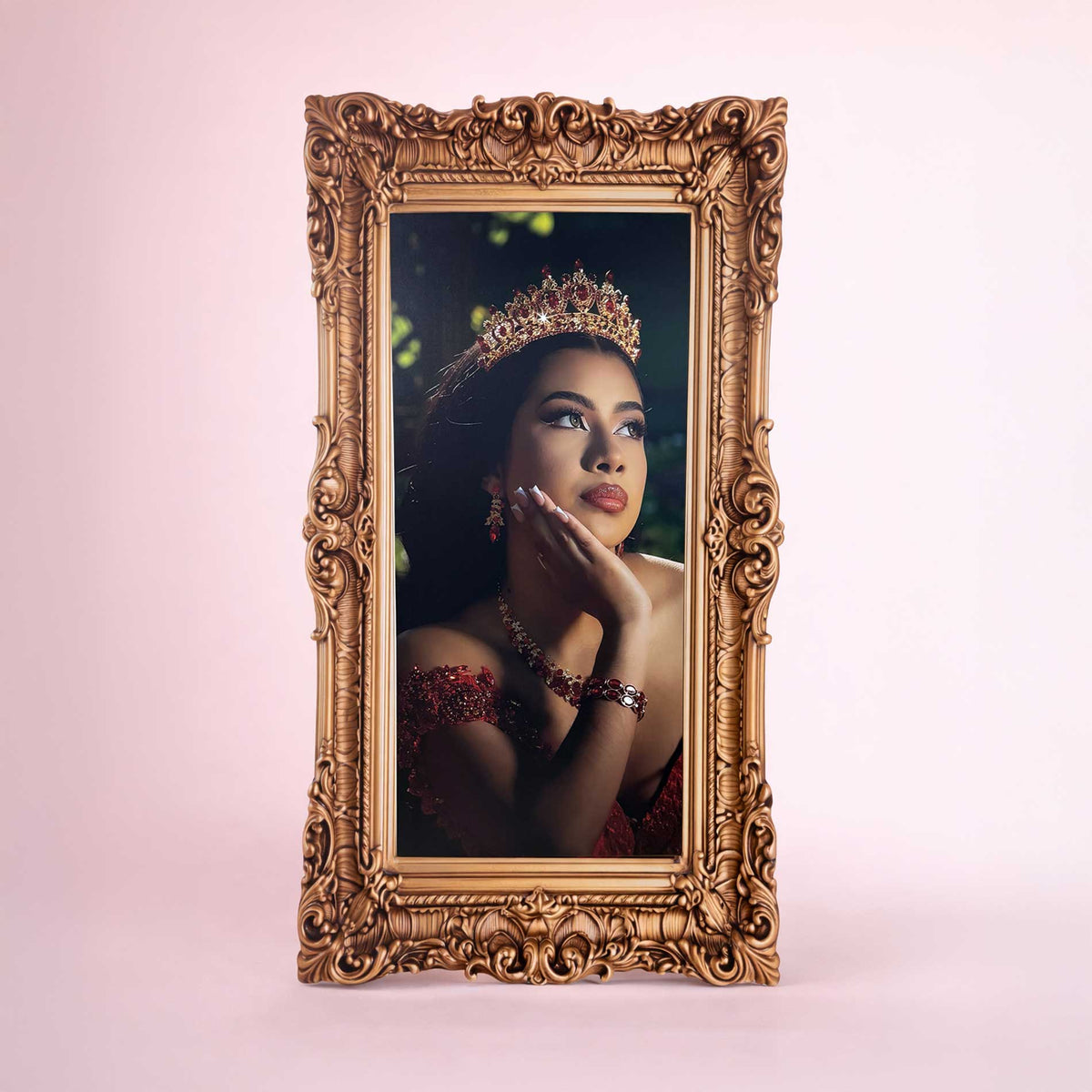 Mega Print with frame shape